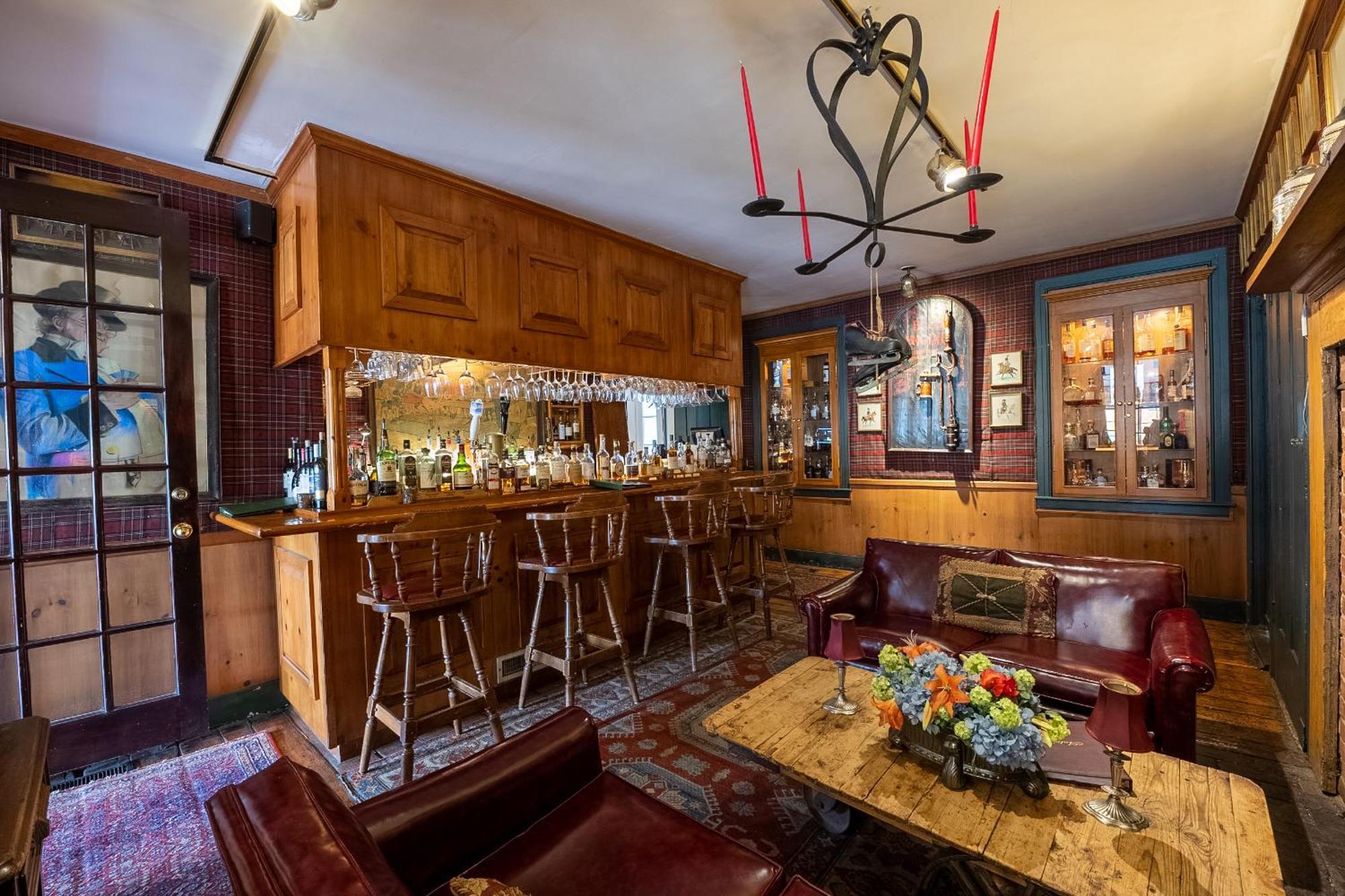 Antrim 1844 Hotel Taneytown Kültér fotó