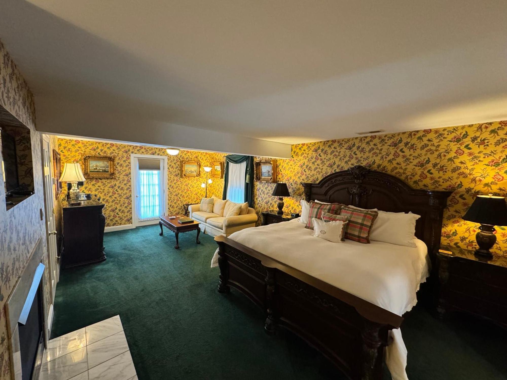 Antrim 1844 Hotel Taneytown Kültér fotó